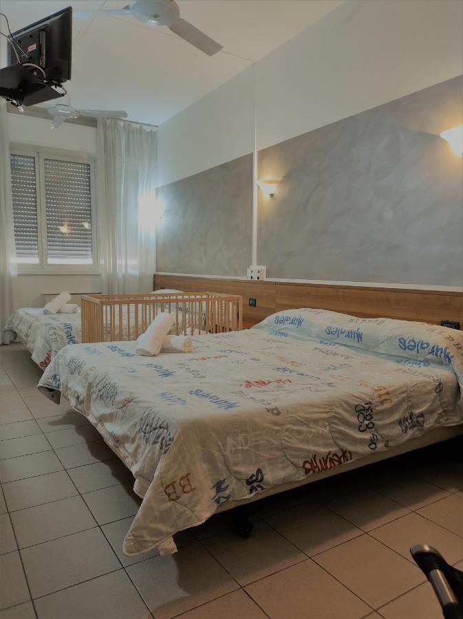 Hotel Marinoni โลมาซโซ ภายนอก รูปภาพ