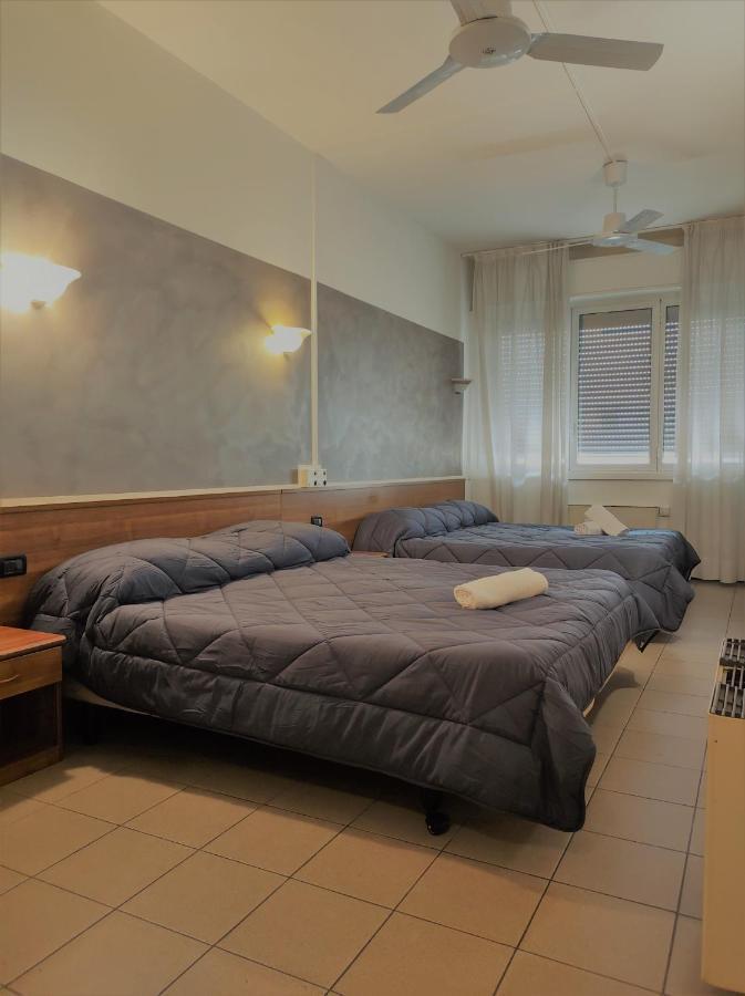 Hotel Marinoni โลมาซโซ ภายนอก รูปภาพ